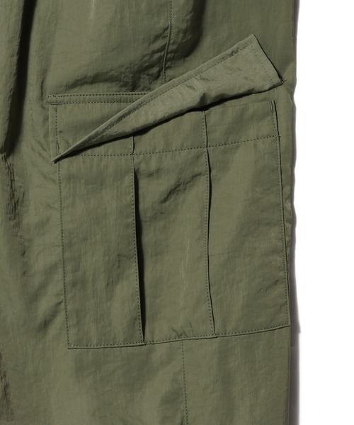 ESTNATION(エストネーション)の「ESTNATION / カーゴパンツ(カーゴパンツ・レディース・ベージュ/カーキ・38/36)」の14枚目の写真