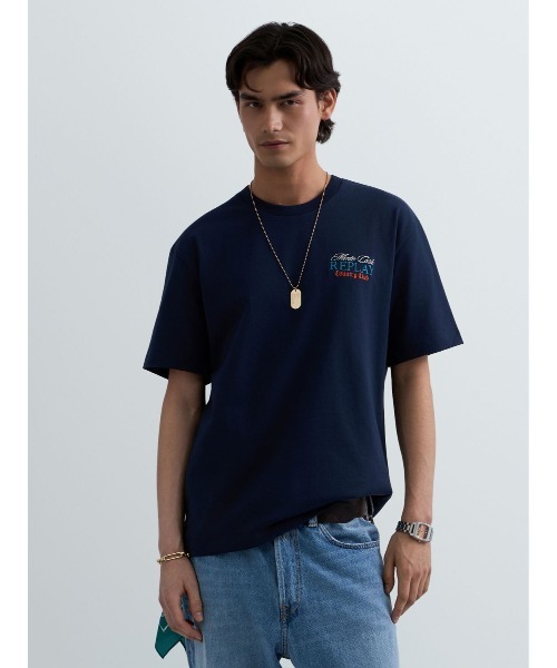 REPLAY(リプレイ)の「REPLAY × Monte Carlo Country Club オーバーサイズ Tシャツ(Tシャツ/カットソー・メンズ・ネイビー/ホワイト・MEDIUM/SMALL/X-LARGE/LARGE)」の4枚目の写真