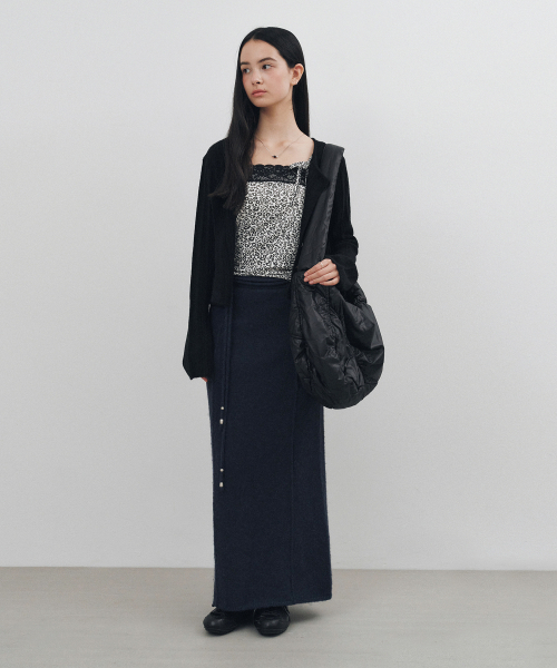 MONGDOL(モンドル)の「ストラップマキシウールニットスカートネイビーMDSK024NAVY(スカート・レディース・その他・MEDIUM/SMALL)」の7枚目の写真