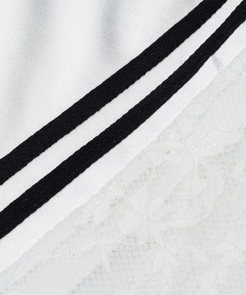 HOOK(フック)の「ストーンバタフライ カレッジトップス(Tシャツ/カットソー・レディース・ホワイト/ブラック・M)」の16枚目の写真