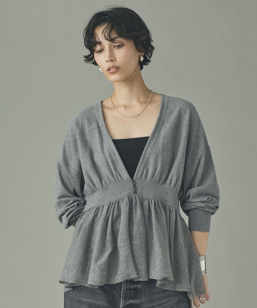 Curensology(カレンソロジー)の「Curensology(カレンソロジー)/ピンタックギャザーニットプルオーバー(ニット/セーター・レディース・クリーム/グレー/ブラック・FREE)」の3枚目の写真