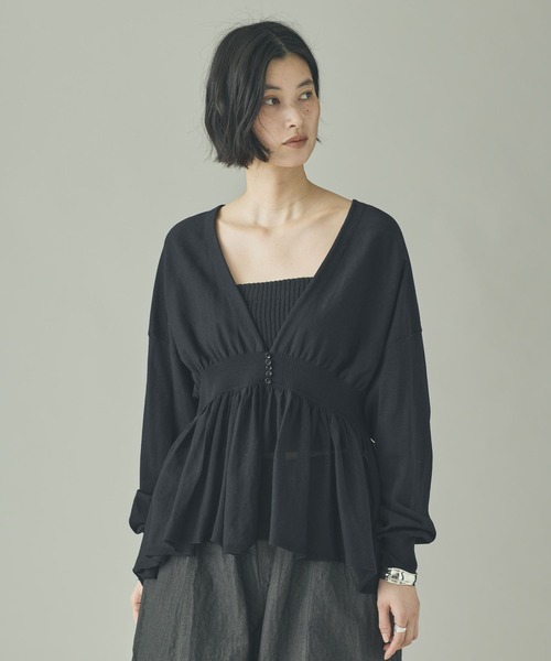 Curensology(カレンソロジー)の「Curensology(カレンソロジー)/ピンタックギャザーニットプルオーバー(ニット/セーター・レディース・クリーム/グレー/ブラック・FREE)」の2枚目の写真