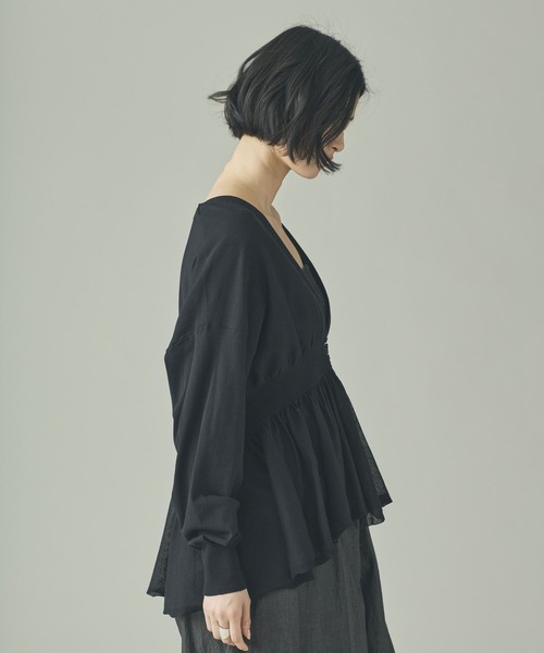 Curensology(カレンソロジー)の「Curensology(カレンソロジー)/ピンタックギャザーニットプルオーバー(ニット/セーター・レディース・クリーム/グレー/ブラック・FREE)」の13枚目の写真