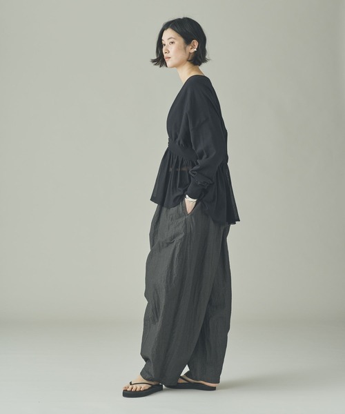 Curensology(カレンソロジー)の「Curensology(カレンソロジー)/ピンタックギャザーニットプルオーバー(ニット/セーター・レディース・クリーム/グレー/ブラック・FREE)」の16枚目の写真