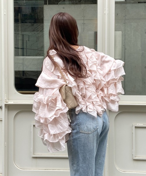 mic by Olu.（ミックバイオルドット）の「＜ ZOZOTOWN限定 ＞ラッフルシアーブラウス（シャツ/ブラウス・レディース・ピンク/オフホワイト・FREE）」の3枚目の写真