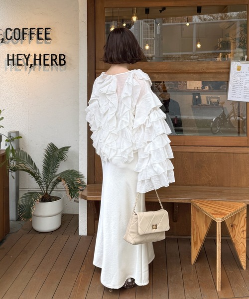 mic by Olu.（ミックバイオルドット）の「＜ ZOZOTOWN限定 ＞ラッフルシアーブラウス（シャツ/ブラウス・レディース・ピンク/オフホワイト・FREE）」の10枚目の写真