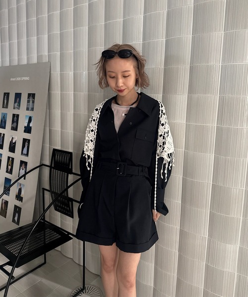 Ameri(アメリ)の「TRENCH LIKE SHORT ROMPERS(つなぎ/オールインワン・レディース・ベージュ/ネイビー・SMALL/MEDIUM)」の13枚目の写真