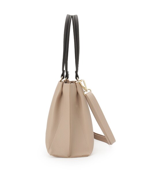 SHOO・LA・RUE（シューラルー）の「【軽量／2WAY】ふわっと軽いトートバッグ（トートバッグ・レディース・グレー/ブラック/ピンク系/ベージュ系4・00）」の16枚目の写真