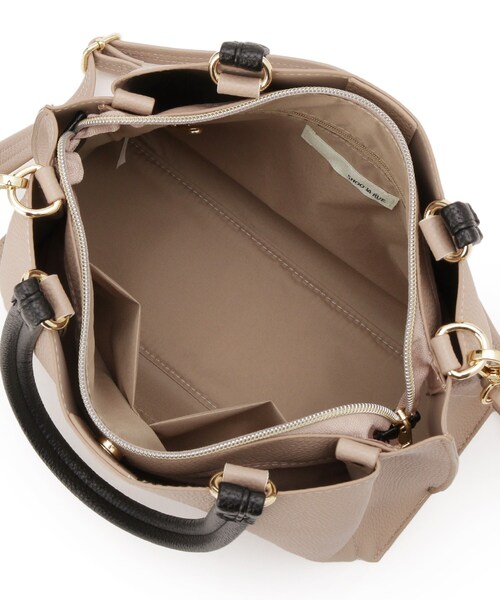 SHOO・LA・RUE（シューラルー）の「【軽量／2WAY】ふわっと軽いトートバッグ（トートバッグ・レディース・グレー/ブラック/ピンク系/ベージュ系4・00）」の7枚目の写真