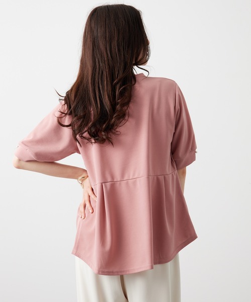 BELLUNA PLUS（ベルーナ）の「ジョーゼット素材タック使いＴブラウス（シャツ/ブラウス・レディース・サックスブルー/ピンク/オフホワイト/ネイビー/ストライプ・MEDIUM/LARGE/X-LARGE）」の4枚目の写真