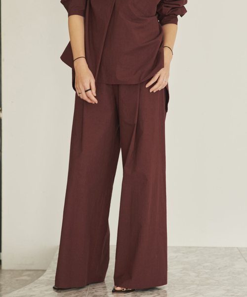 plage（プラージュ）の「relaxy shirt パンツ（その他パンツ・レディース・チャコールグレー/ボルドー/バーガンディー・38/36/34）」の2枚目の写真