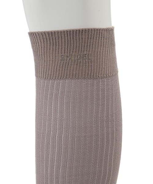 SNIDEL（スナイデル）の「ロングシアーソックス（ソックス/靴下・レディース・ライトグレー/ライトベージュ・F）」の7枚目の写真