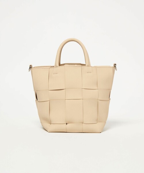 green label relaxing（グリーンレーベルリラクシング）の「2WAY 編込み 巾着 トートバッグ / ショルダーバッグ（ショルダーバッグ・レディース・ブラウン/ベージュ/ライトブルー・FREE）」の18枚目の写真