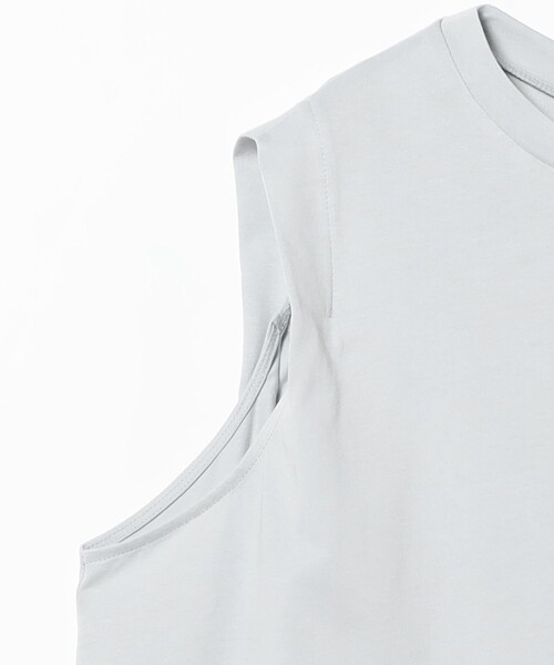 Demi-Luxe BEAMS（デミルクス ビームス）の「コットン バックフレア ノースリーブ プルオーバー［接触冷感］（Tシャツ/カットソー・レディース・ホワイト/チャコールグレー/サックスブルー・ONE SIZE）」の9枚目の写真