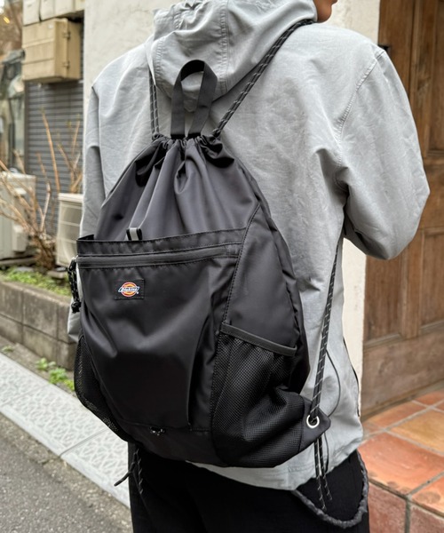 Dickies(ディッキーズ)の「【Dickies】ATHLETIC KNAPSACK/ディッキーズ アスレチック ナップサック(バックパック/リュック・メンズ・グレー/ネイビー/ベージュ/ブラック・FREE)」の21枚目の写真