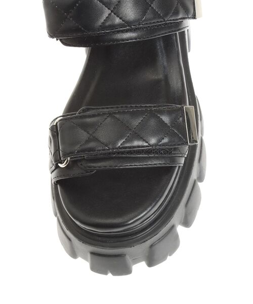 EATME（イートミー）の「キルティングベルトサンダル（サンダル・レディース・ブラック/アイボリー・LARGE/MEDIUM/SMALL）」の19枚目の写真