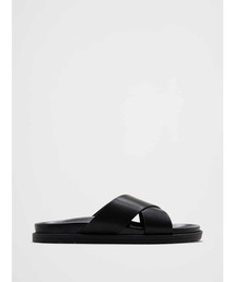 BANANA REPUBLIC FACTORY STORE（バナナリパブリック ファクトリーストア）の「BANANA REPUBLIC FACTORY STORE　　ヴィーガンレザー クロスオーバー サンダル（メンズ）（サンダル）」