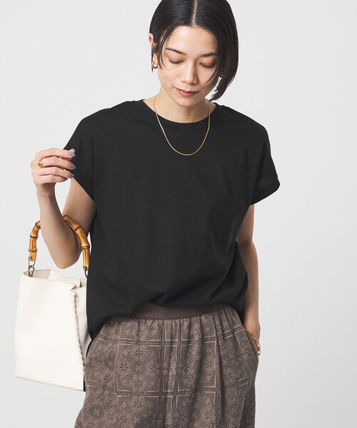 green label relaxing（グリーンレーベルリラクシング）の「グロッシー フレンチスリーブ Tシャツ 制菌（Tシャツ/カットソー・レディース・その他3/その他1/その他2/オフホワイト/ブラック・40/38）」の18枚目の写真