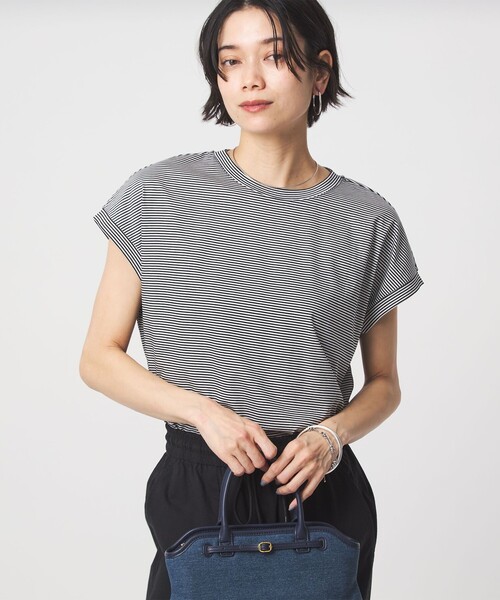 green label relaxing（グリーンレーベルリラクシング）の「グロッシー フレンチスリーブ Tシャツ 制菌（Tシャツ/カットソー・レディース・その他3/その他1/その他2/オフホワイト/ブラック・40/38）」の22枚目の写真