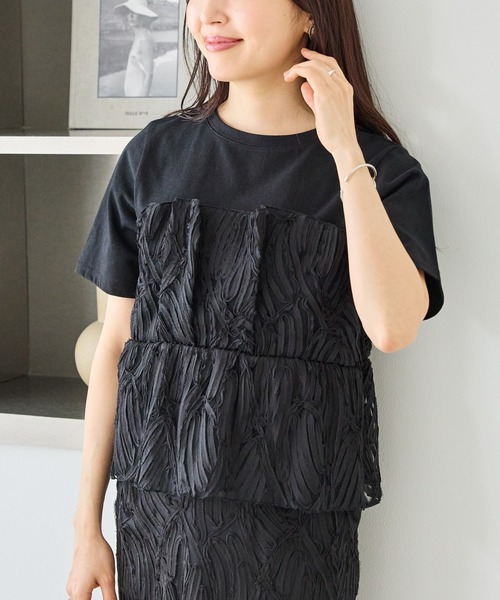 LAVEANGE(ラビアンジェ)の「バテンレースビスチェプルオーバー|セットアップ対応/大人フェミニン/レーストップス/ペプラムシルエット/着映え/異素材ドッキン(Tシャツ/カットソー・レディース・オフホワイト/ブラック・M/LL/3L/4L/5L)」の7枚目の写真