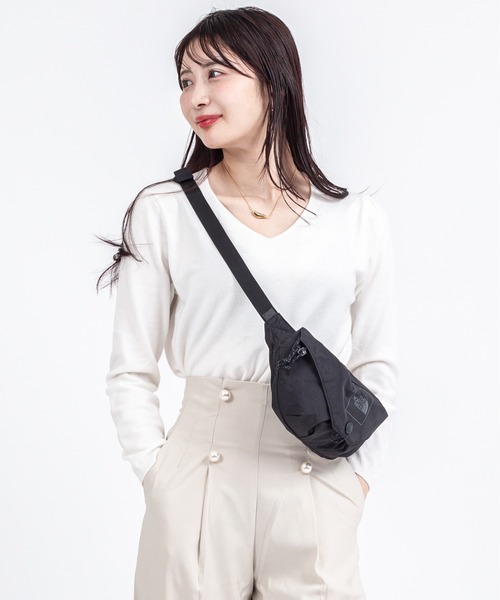 THE NORTH FACE(ザノースフェイス)の「【THE NORTH FACE/ザ・ノースフェイス】メンズ ユニセックス ボディバッグ バッグ(ボディバッグ/ウエストポーチ・メンズ・ブラック・FREE)」の18枚目の写真