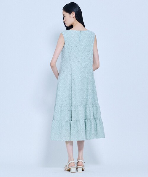 TOCCA(トッカ)の「STARRY SKY ドレス(ワンピース・レディース・サックスブルー系7/ライトグリーン系7/ブラック系7・0/2/4/6)」の14枚目の写真