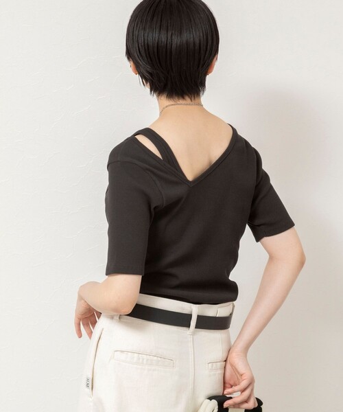 Rie Miller（リエミラー）の「ウォッシャブルアシンメトリー2WAYリブTシャツ（Tシャツ/カットソー・レディース・ホワイト/ベージュ/チャコールグレー・38）」の16枚目の写真