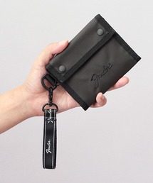 Fender（フェンダー）の「多収納 二つ折り ナイロンミニウォレット ストラップ付（財布）」
