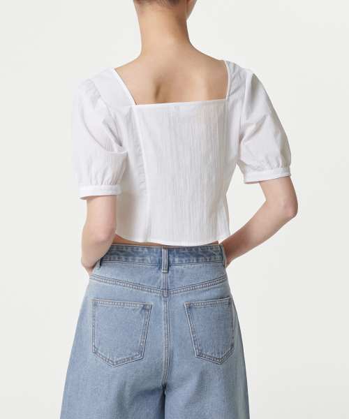 MUSINSA STANDARD WOMAN（ムシンサスタンダードウーマン）の「ウィメンズクリンクルパフスリーブブラウス[ホワイト]（シャツ/ブラウス・レディース・その他・SMALL/MEDIUM/LARGE/X-SMALL）」の3枚目の写真
