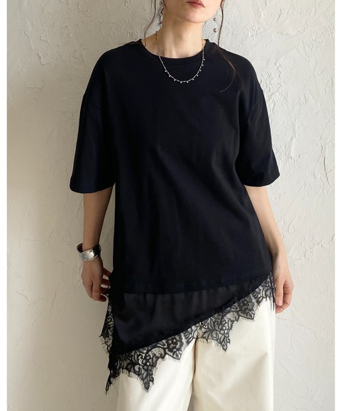 She's Closet(シーズクローゼット)の「アシンメトリー 裾サテンレース ドッキング 半袖Tシャツ レイヤード インナー トップス(Tシャツ/カットソー・レディース・ブラック/ホワイト・FREE)」の5枚目の写真
