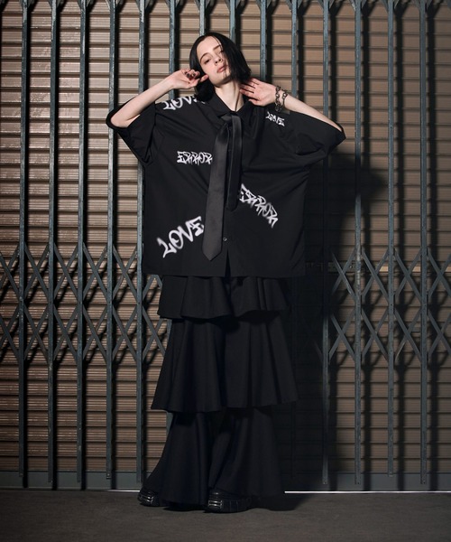 ERAR（エラー）の「【ERAR】スプレーライクプリントオーバーサイズシャツ（シャツ/ブラウス・メンズ・ホワイト系1/ブラック系1/ブラック系2・S/M/L/XL）」の19枚目の写真