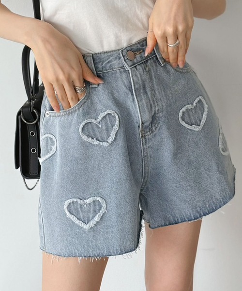 Jewelobe（ジュエローブ）の「ハートパッチワークデニムパンツ（その他パンツ・レディース・サックスブルー・M/S）」の2枚目の写真