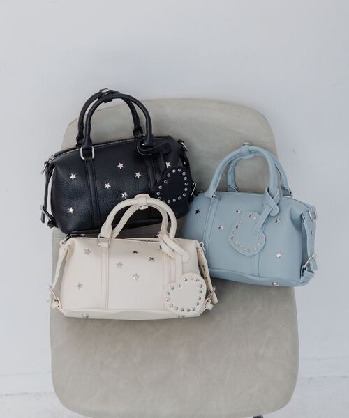 ems excite（エムズエキサイト）の「スタッズミニボストンBAG（ショルダーバッグ・レディース・ブルー/アイボリー/ブラック・ONE SIZE）」の5枚目の写真
