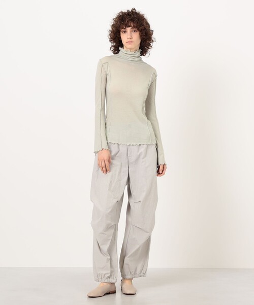 BASERANGE(ベースレンジ)の「BASERANGE OMATO TURTLENECK タートルネックトップ(Tシャツ/カットソー・レディース・ライトブルー・S)」の2枚目の写真