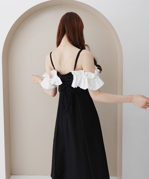 SOELA(ソエラ)の「【INGNI SOELA】フリルバックレースアップワンピース/WEB限定(ワンピース・レディース・ベージュ/ブラック・M)」の9枚目の写真