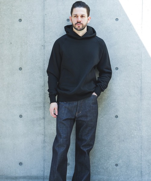 MR.OLIVE(ミスターオリーブ)の「CLASSIC AZUMA FLEECE / HAND WARMER POCKET HOODIE /M263125(パーカー・メンズ・グレー/ブラック/オートミール・MEDIUM/LARGE)」の4枚目の写真