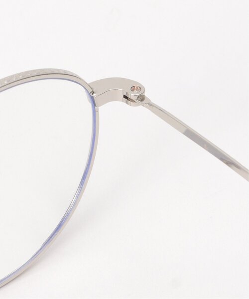 ikka(イッカ)の「メタルラウンド型メガネ【UVカット/ブルーライトカット/調光レンズ】(サングラス・レディース・ゴールド/シルバー・FREE)」の11枚目の写真
