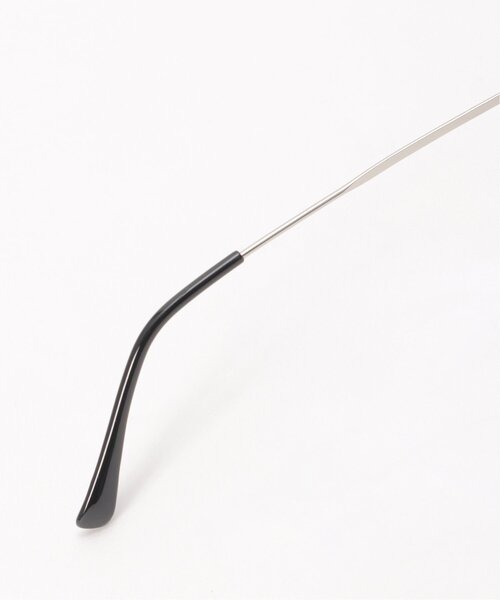 ikka(イッカ)の「メタルラウンド型メガネ【UVカット/ブルーライトカット/調光レンズ】(サングラス・レディース・ゴールド/シルバー・FREE)」の3枚目の写真