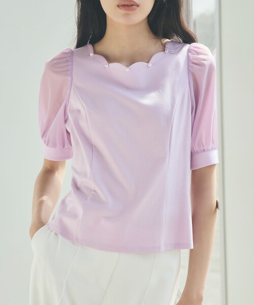 TO BE CHIC(トゥー ビー シック)の「スカラップ×シアースリーブ プルオーバー(Tシャツ/カットソー・レディース・ピンク系その他2/パープル系その他4/ベージュ系その他/オフホワイト/ブラック・40/42)」の4枚目の写真