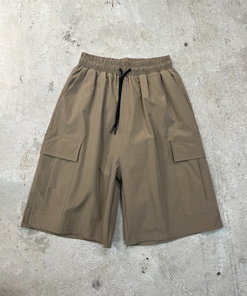 CALIFORNIA OUTFITTERS(カリフォルニア アウトフィッターズ)の「5C11 ワイドショートカーゴパンツ(カーゴパンツ・メンズ・ベージュ/ブラック/カーキ・FREE)」の2枚目の写真