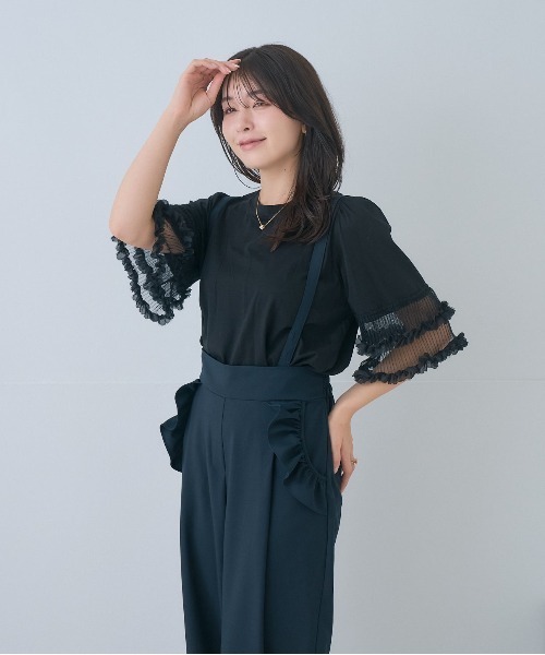 Neige(ネージュ)の「フラワーペタルシアースリーブトップス(Tシャツ/カットソー・レディース・ホワイト/ブラック・ONE SIZE)」の5枚目の写真