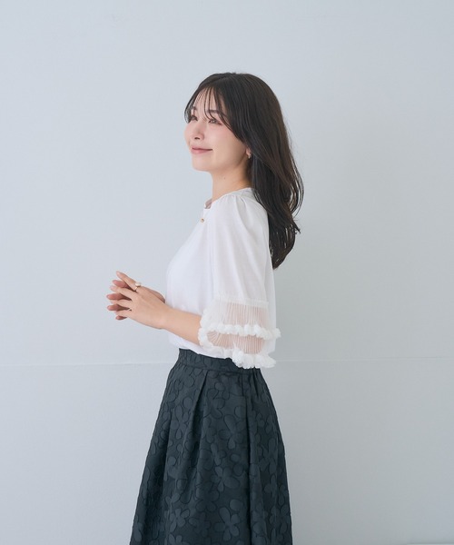 Neige(ネージュ)の「フラワーペタルシアースリーブトップス(Tシャツ/カットソー・レディース・ホワイト/ブラック・ONE SIZE)」の16枚目の写真