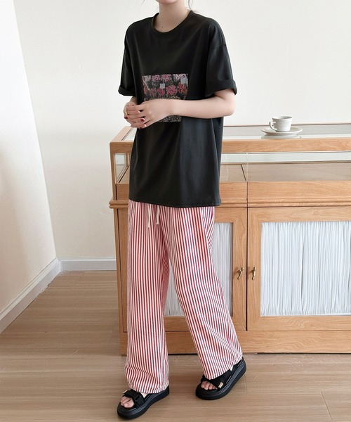 DAY CLOSET(デイ クローゼット)の「【ぽこぽこリップル加工/ゴム&紐調節可】ストライプ柄 シャーリング ハイウエスト ルームロングパンツ レディース(ルームウェア/パジャマ・レディース・ピンク系その他/ブラック/ブラウン・L/S/M/XL)」の7枚目の写真