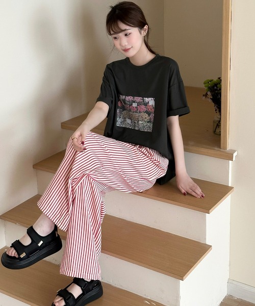 DAY CLOSET(デイ クローゼット)の「【ぽこぽこリップル加工/ゴム&紐調節可】ストライプ柄 シャーリング ハイウエスト ルームロングパンツ レディース(ルームウェア/パジャマ・レディース・ピンク系その他/ブラック/ブラウン・L/S/M/XL)」の4枚目の写真