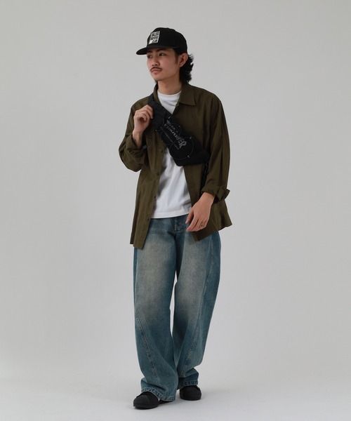THRASHER（スラッシャー）の「THRASHER ボトルホルダー付き ボディバッグ ウエストバッグ BAG 男女兼用（ボディバッグ/ウエストポーチ・メンズ・ブラック・FREE）」の12枚目の写真