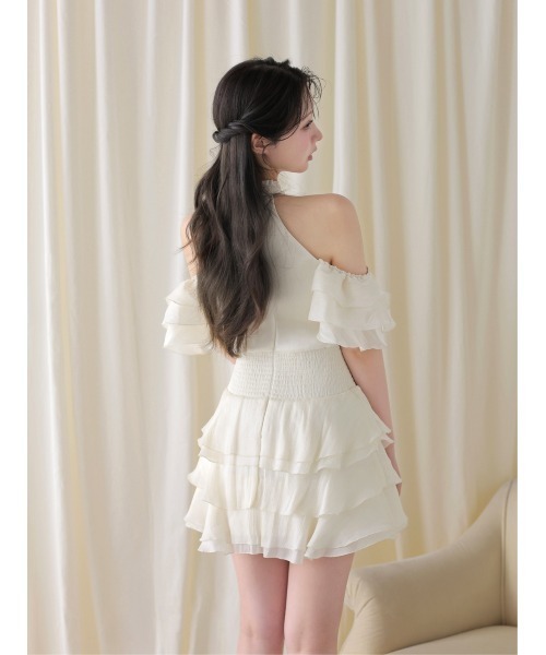 M me eme(エムミーエメ)の「Lame chiffon mellow halter mini onepiece(eme10856)(ワンピース・レディース・ブルー/アイボリー・FREE)」の8枚目の写真