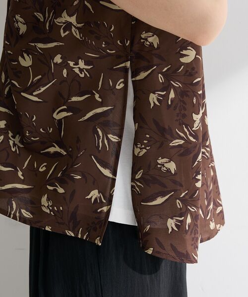 Green Parks(グリーンパークス)の「スカーフドッキングプルオーバー(Tシャツ/カットソー・レディース・ブラウン/オレンジ/ブラック・FREE)」の14枚目の写真