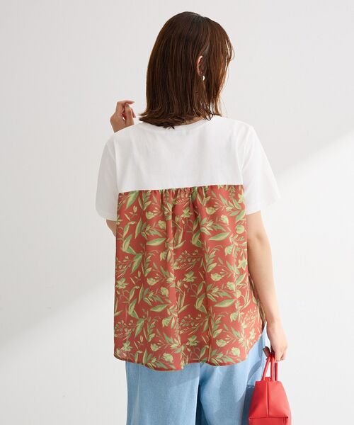 Green Parks(グリーンパークス)の「スカーフドッキングプルオーバー(Tシャツ/カットソー・レディース・ブラウン/オレンジ/ブラック・FREE)」の20枚目の写真