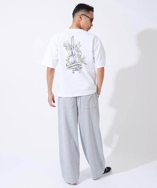 En serio TOKYO(エンソリオトーキョー)の「【SIDEWAYSTANCE】ギャングハンド半袖Tシャツ 70803(Tシャツ/カットソー・メンズ・ブラック/ホワイト・MEDIUM/X-LARGE/LARGE/SMALL)」の3枚目の写真
