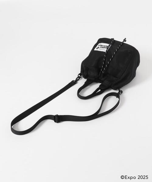 Collaboration URBAN RESEARCH(コラボレーションアーバンリサーチ)の「EXPO2025 DRAWSTRING BAG(ショルダーバッグ・レディース・ブラック・ONE)」の8枚目の写真